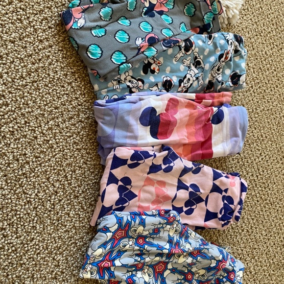 Used LulaRoe Disney Toddler Girl Leggings - Picture 2 of 11